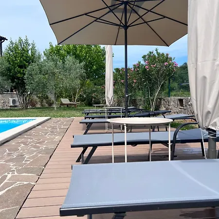 Vila Fratelli Ladici